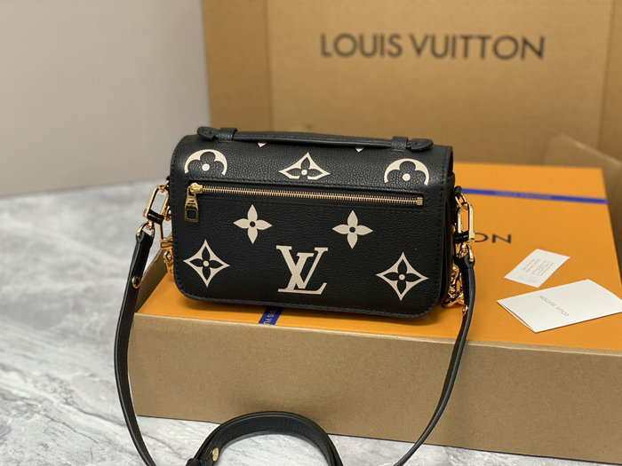 Louis Vuitton Pochette Metis East West Black M46596