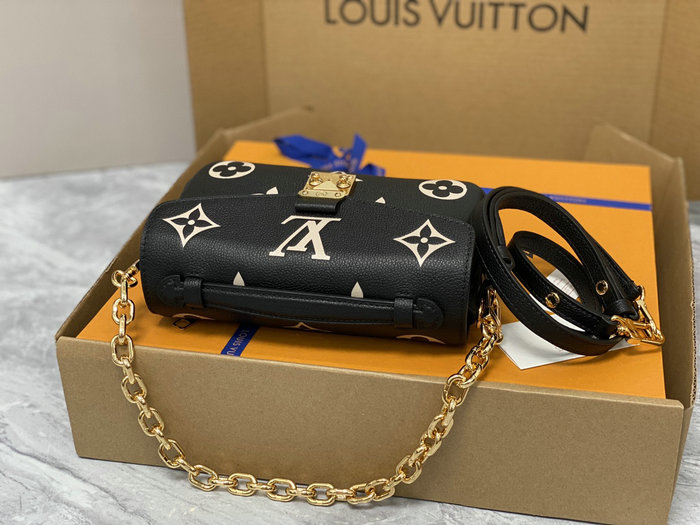 Louis Vuitton Pochette Metis East West Black M46596