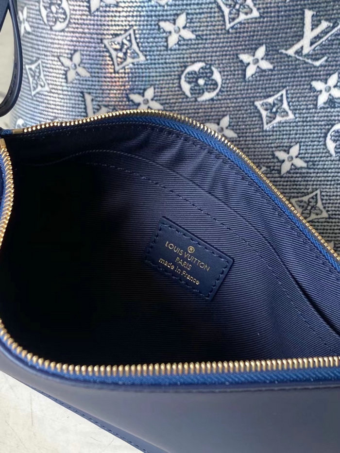 Louis Vuitton Neverfull MM Blue M22921