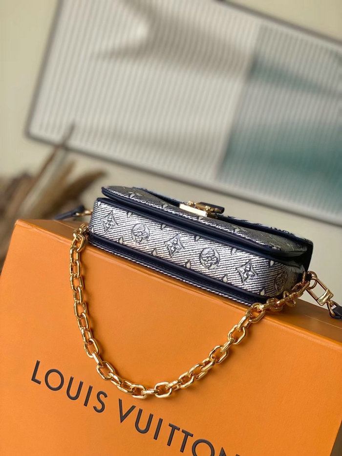 Louis Vuitton Pochette Metis East West M22834