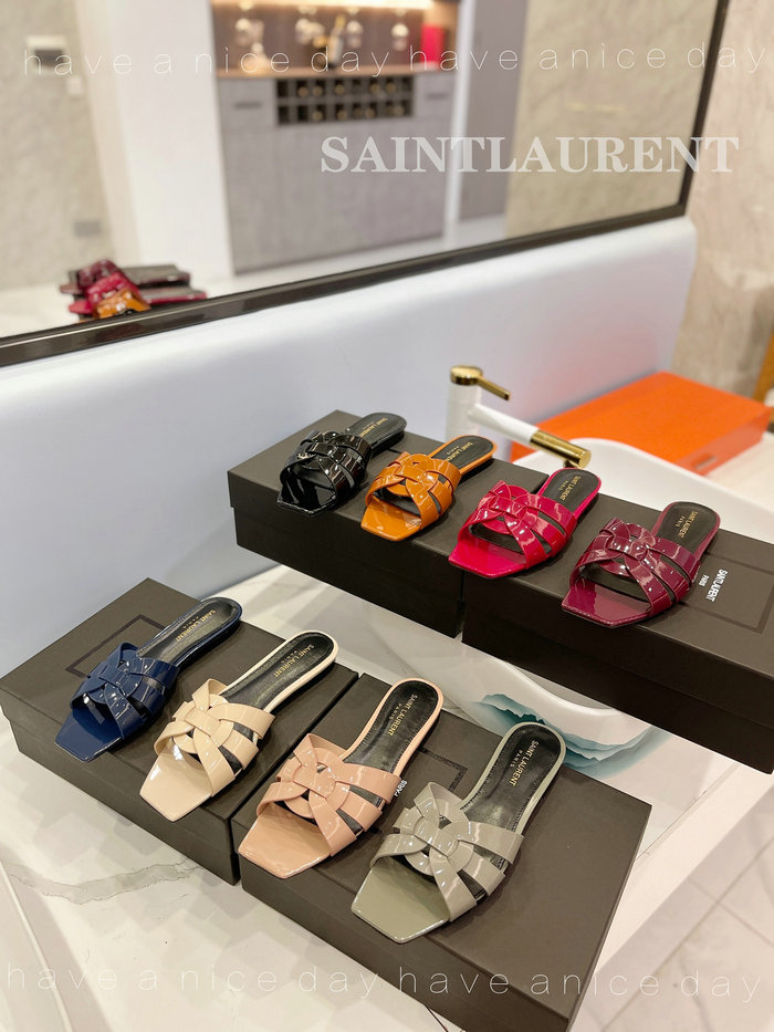 Saint Laurent Leather Slippers SDY072604