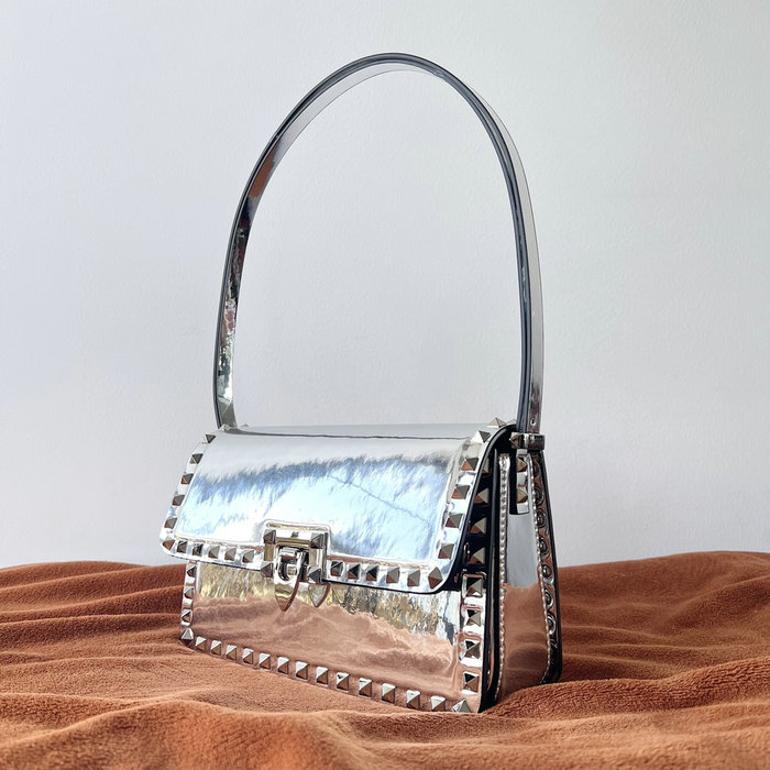 Valentino Garavani Rockstud23 Shoulder Bag Silver V0311