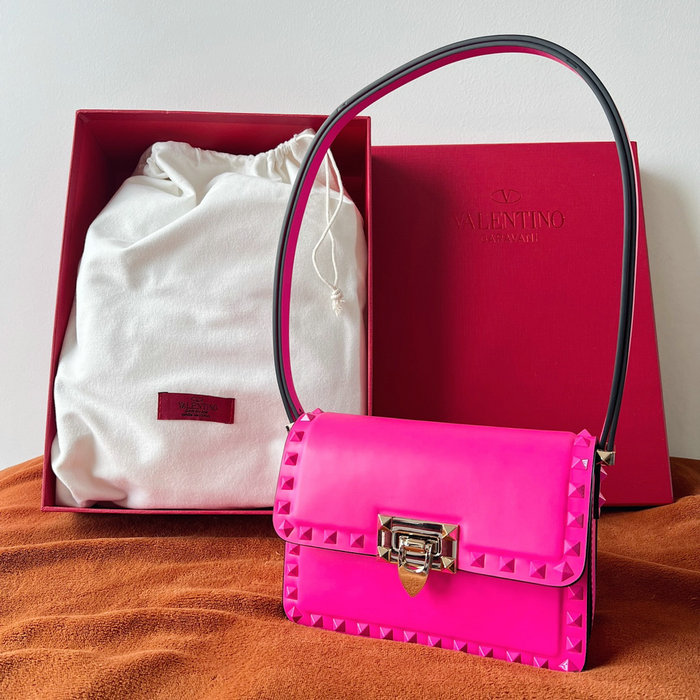 Valentino Garavani Small Rockstud23 Shoulder Bag Pink V0312