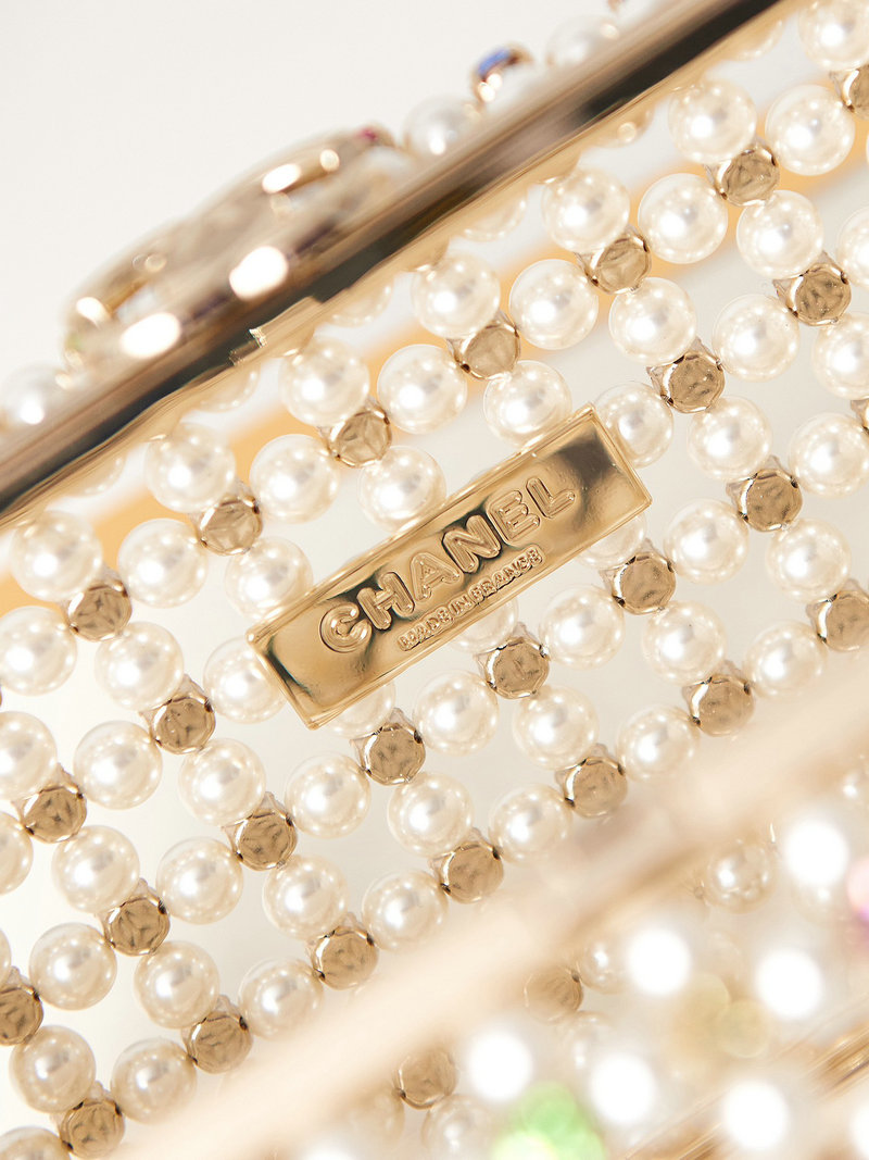 Chanel Multicolor Glass Pearls Evening Bag White AS3771