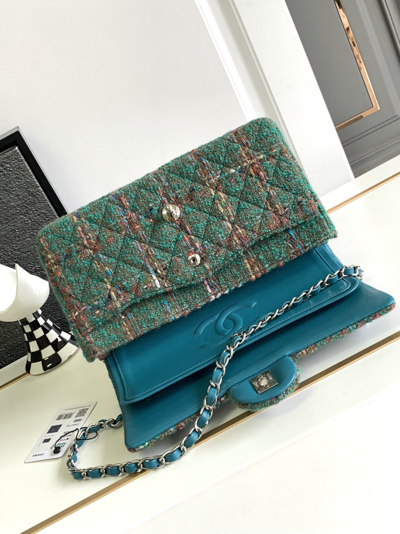 Medium Chanel Tweed Flap Bag Green AS2325