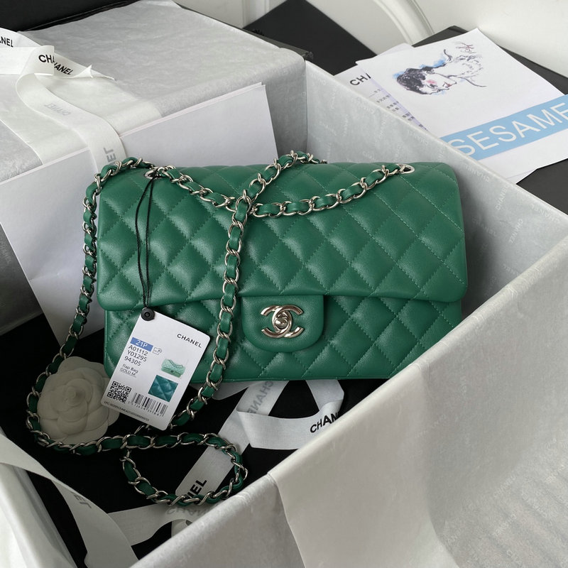 Medium Classic Flap Handbag Green with Silver A01112