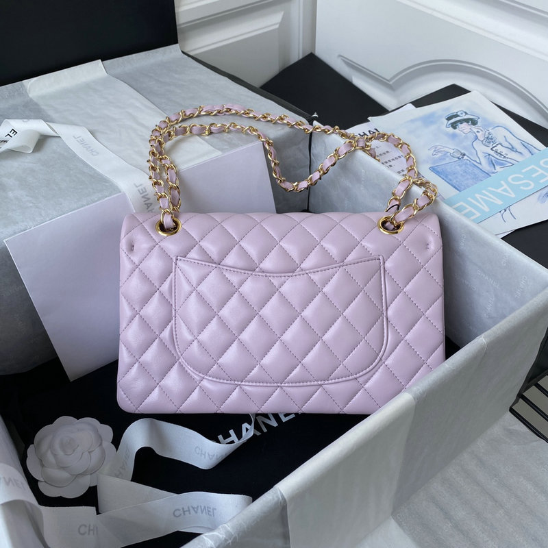 Medium Classic Flap Handbag Pink A01112