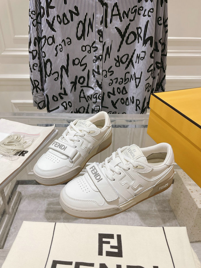 FENDI Sneakers SDF080601