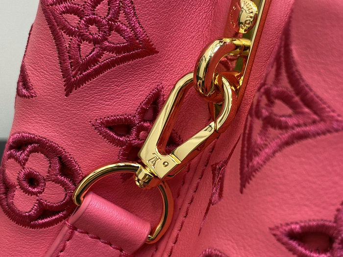 Louis Vuitton Capucines BB Pink M22922