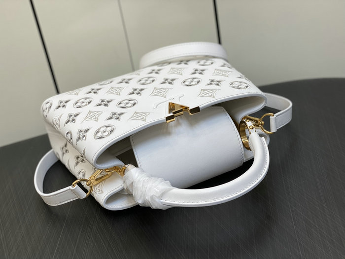 Louis Vuitton Capucines BB White M20742