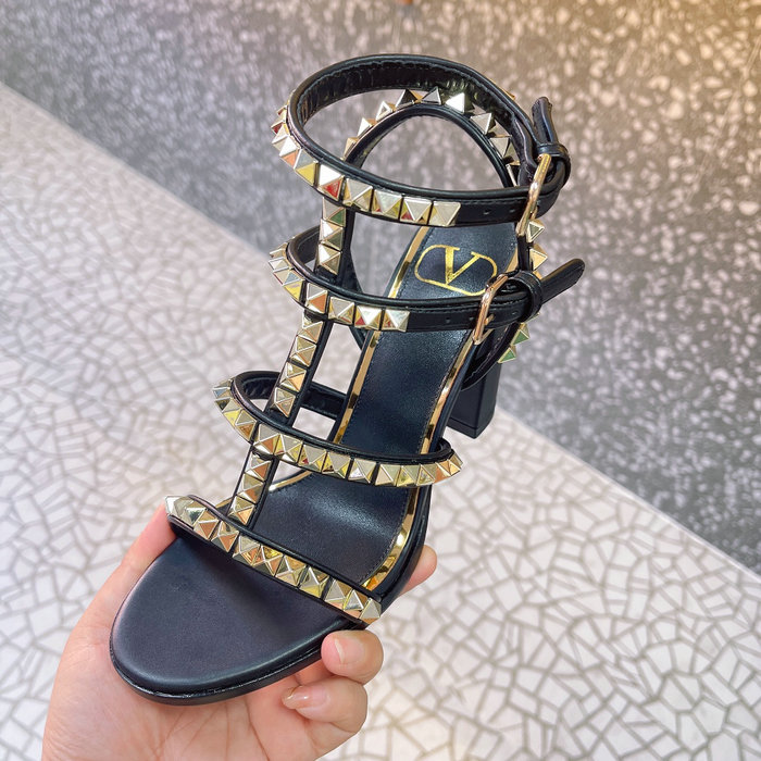 Valentino Garavani Rockstud Sandals Black SNV073004