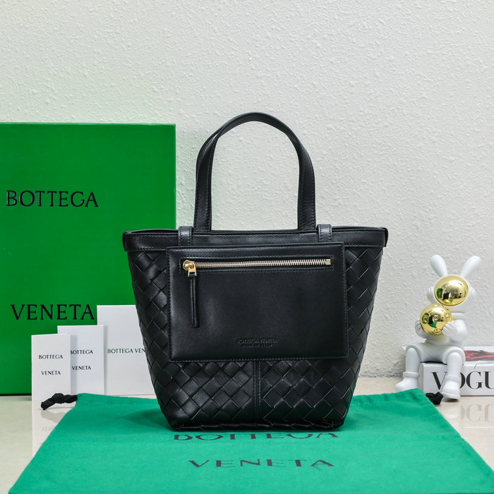 Bottega Veneta Small Flip Flap Bag Black 754916