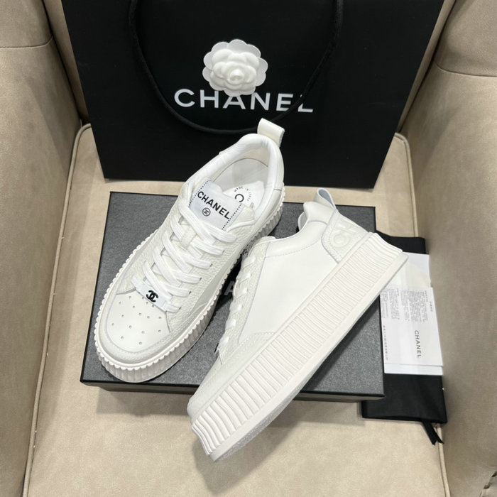 Chanel Sneakers SDC080904