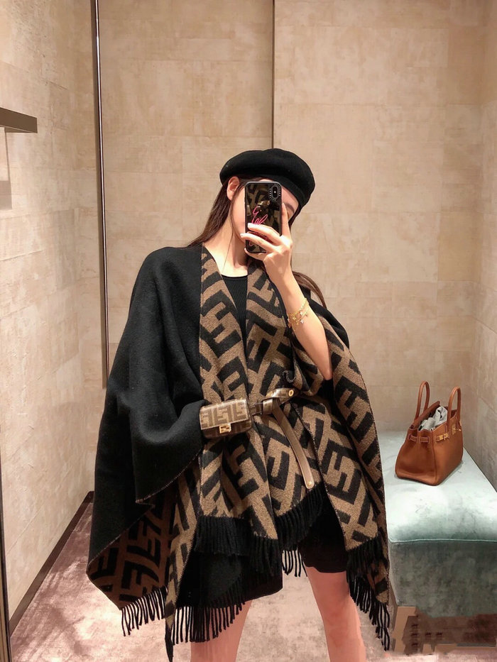 Fendi Poncho FS080801