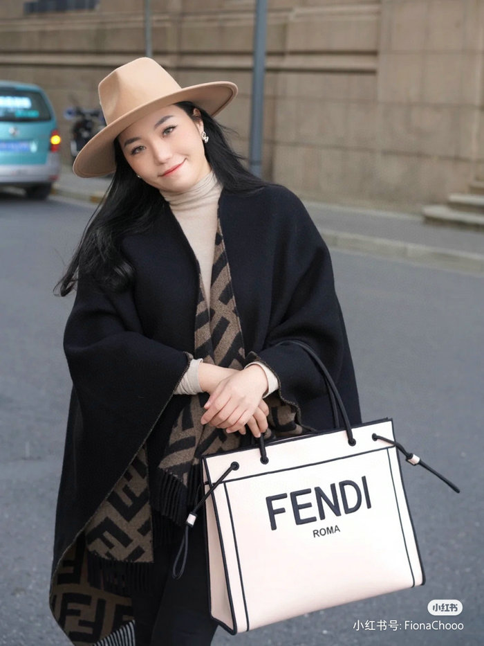 Fendi Poncho FS080801