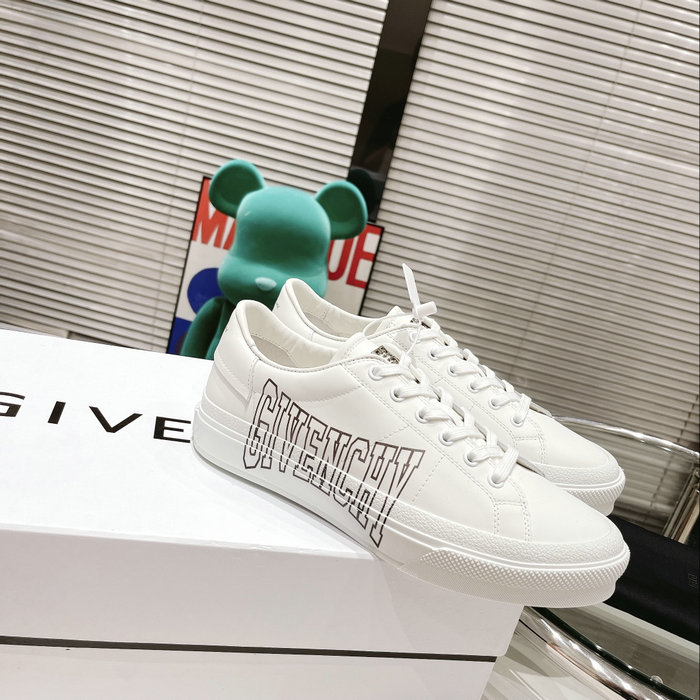 Givenchy Sneakers SNG080901