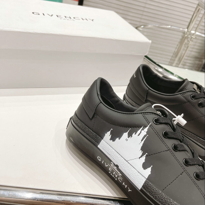 Givenchy Sneakers SNG080903