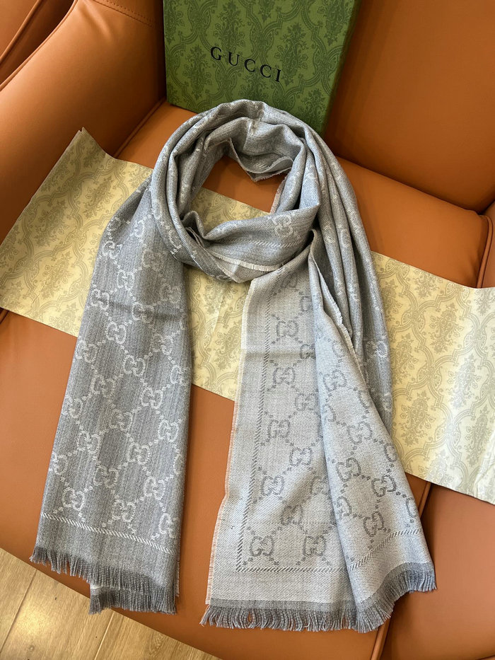 Gucci Wool Scarf GS080801