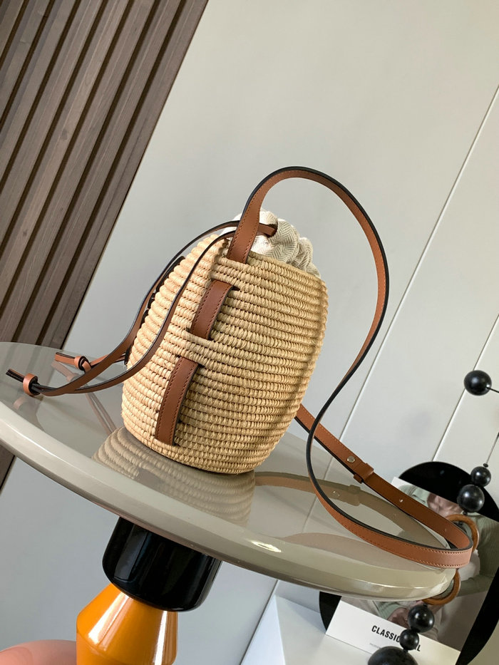 Loewe Beehive Basket bag in raffia and calfskin L8002