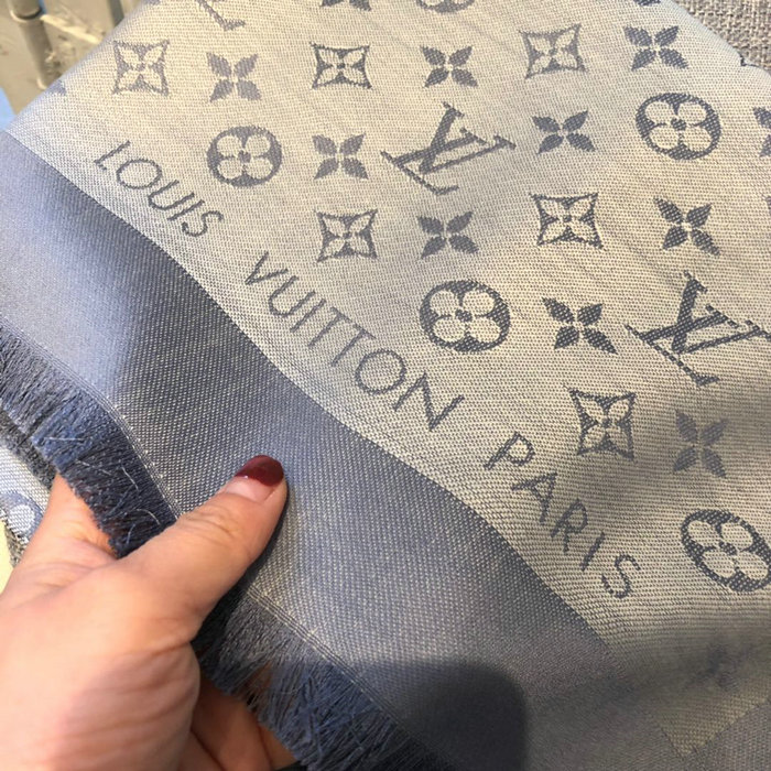 Louis Vuitton Monogram Denim Shawl LS0808010