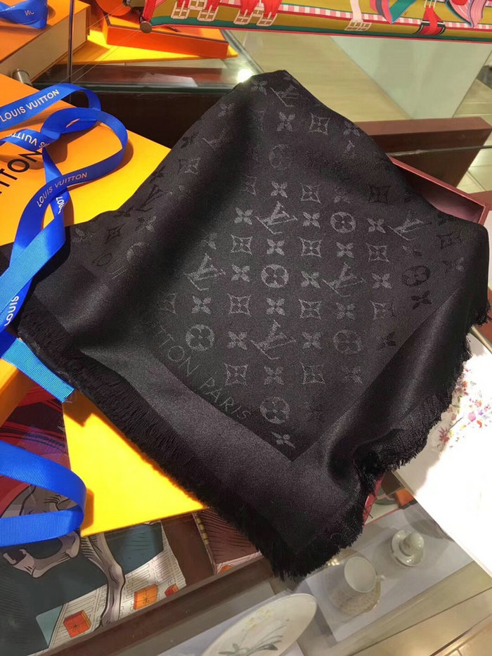 Louis Vuitton Monogram Denim Shawl LS0808014