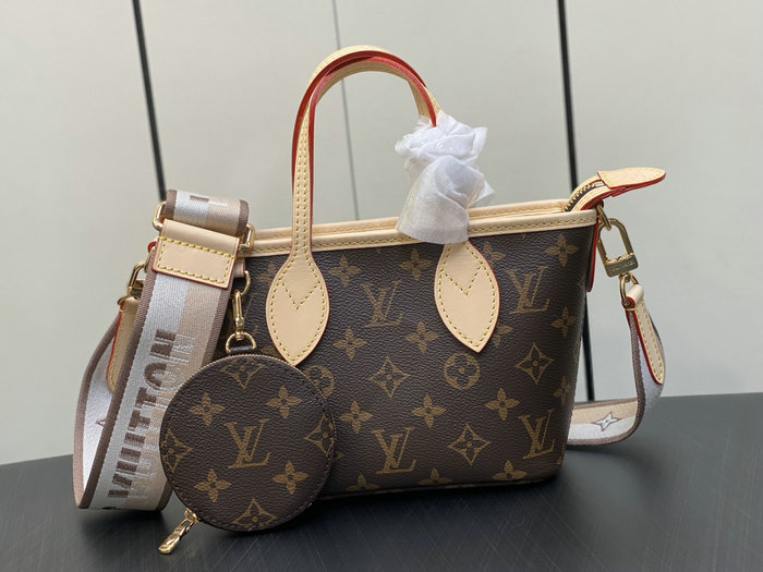 Louis Vuitton Neverfull BB M46705