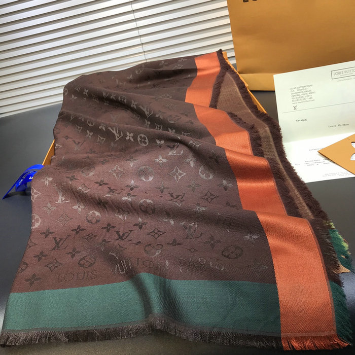 Louis Vuitton On The Edge Monogram Shawl LS080803