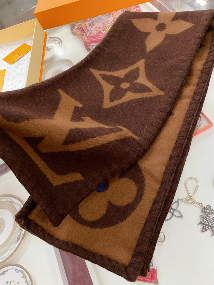 Louis Vuitton Sweet Dreams Scarf LS080804