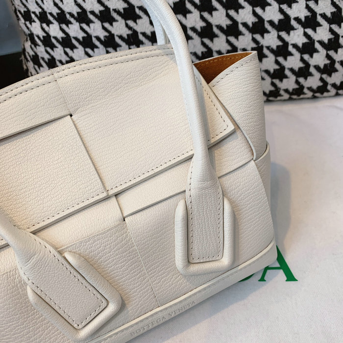 Bottega Veneta Mini Arco 29 bag White GP1007