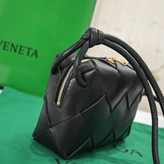 Bottega Veneta Small Cassette Camera Bag Black 6600