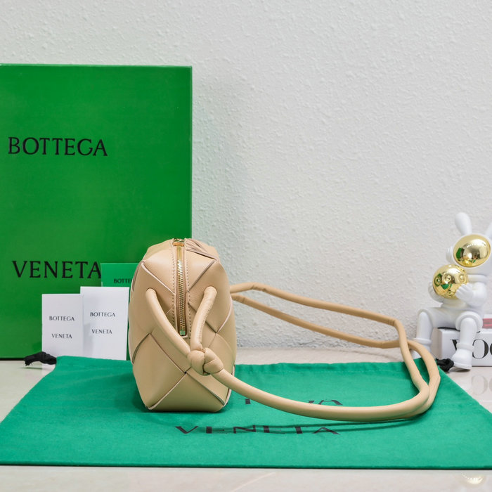 Bottega Veneta Small Cassette Camera Bag Porridge 6600