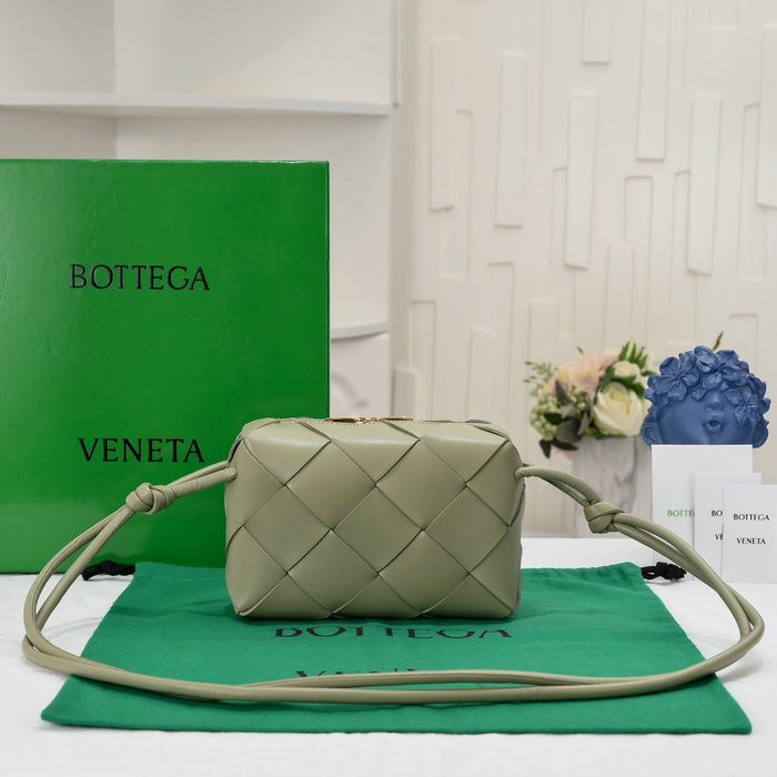 Bottega Veneta Small Cassette Camera Bag Travertine 6600