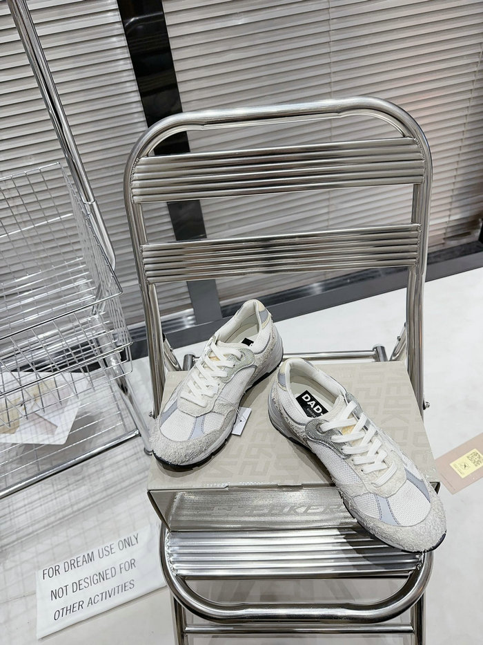 Golden Goose Calfskin Sneaker SNG082615