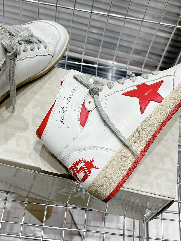 Golden Goose Calfskin Sneaker SNG082617