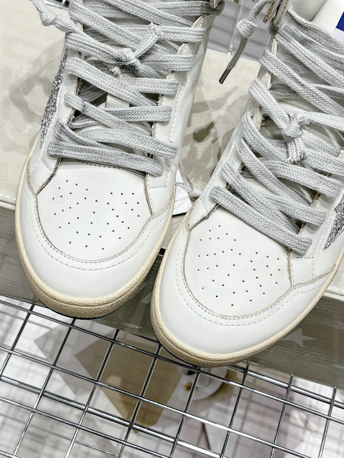 Golden Goose Calfskin Sneaker SNG082618