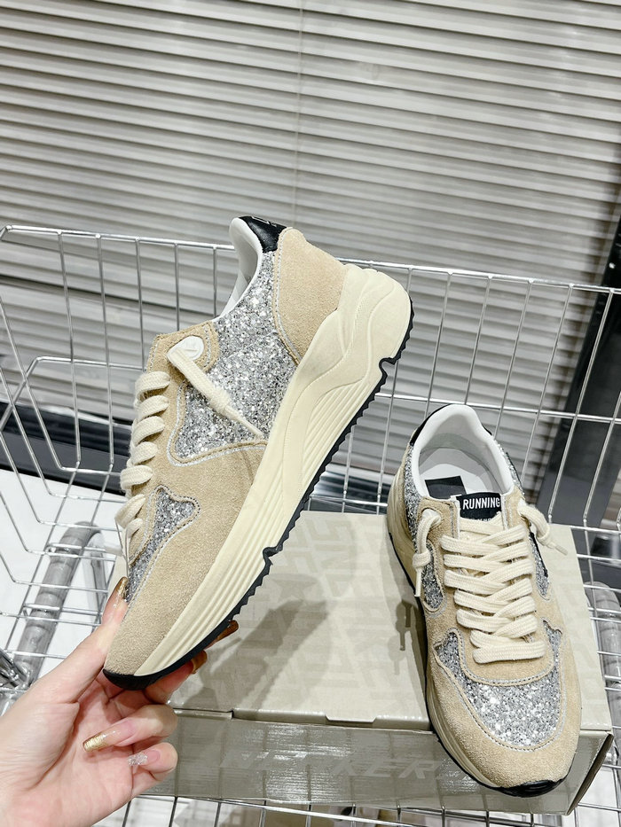 Golden Goose Calfskin Sneaker SNG082619