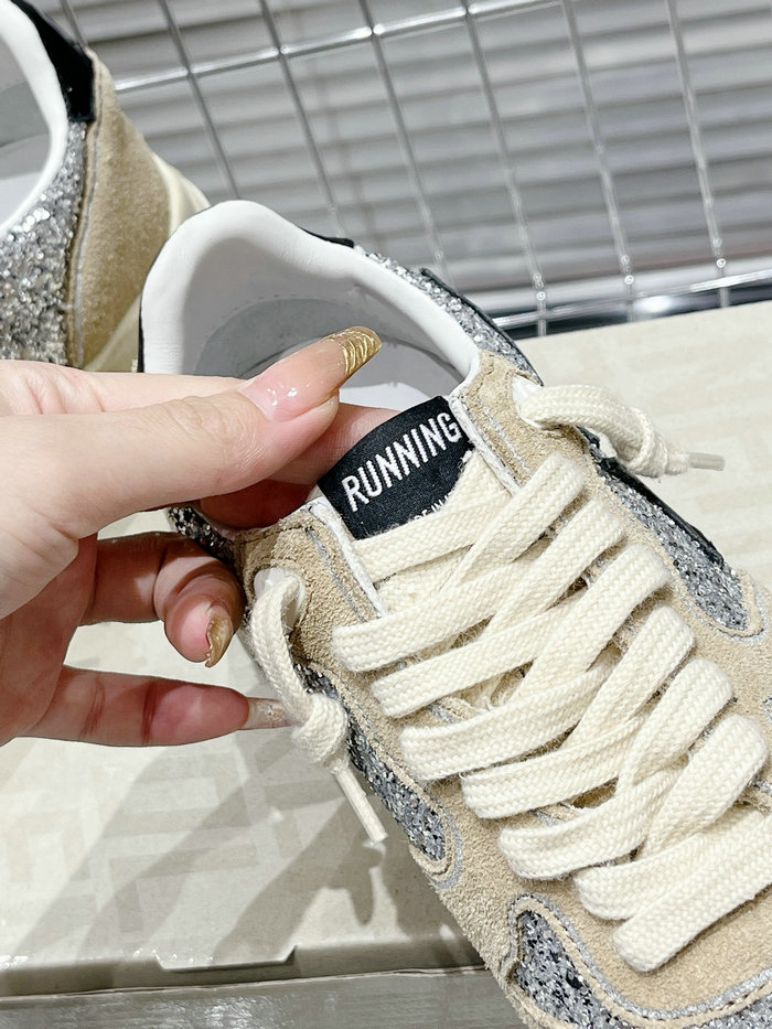 Golden Goose Calfskin Sneaker SNG082619