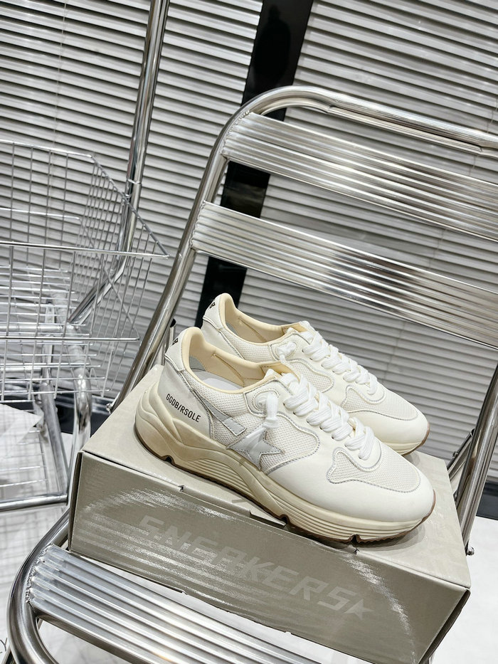 Golden Goose Calfskin Sneaker SNG082620