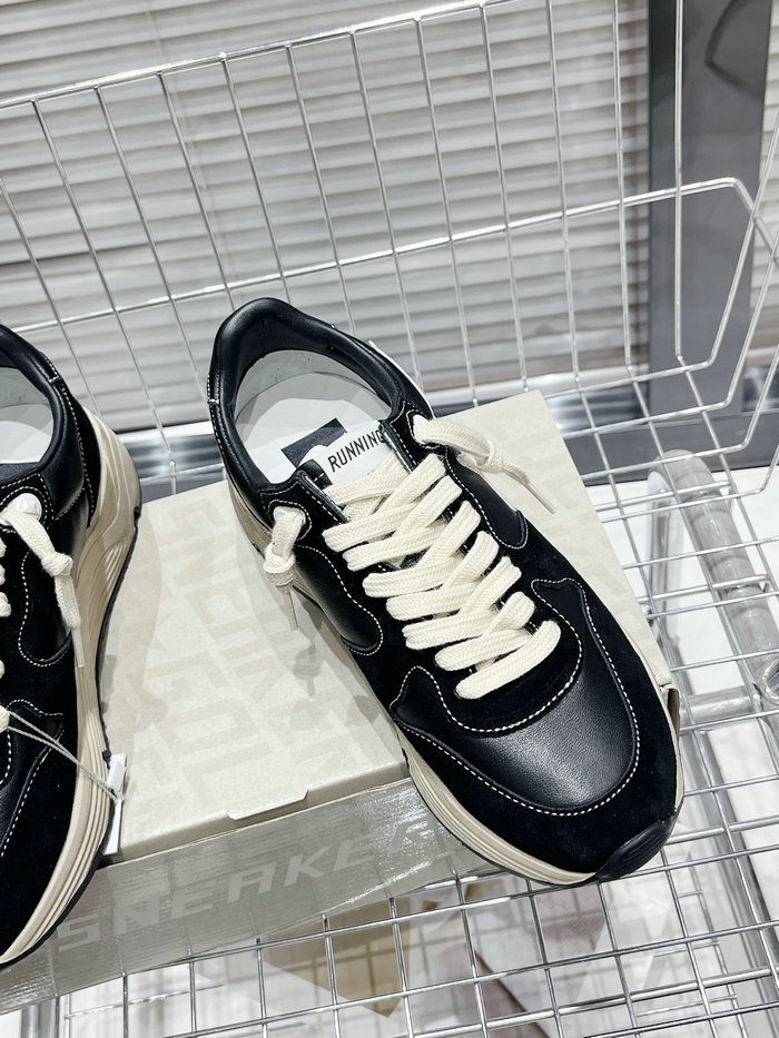 Golden Goose Calfskin Sneaker SNG082621