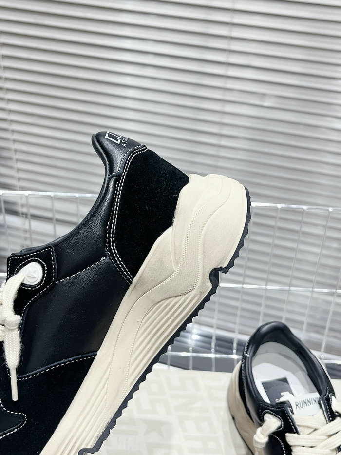 Golden Goose Calfskin Sneaker SNG082621