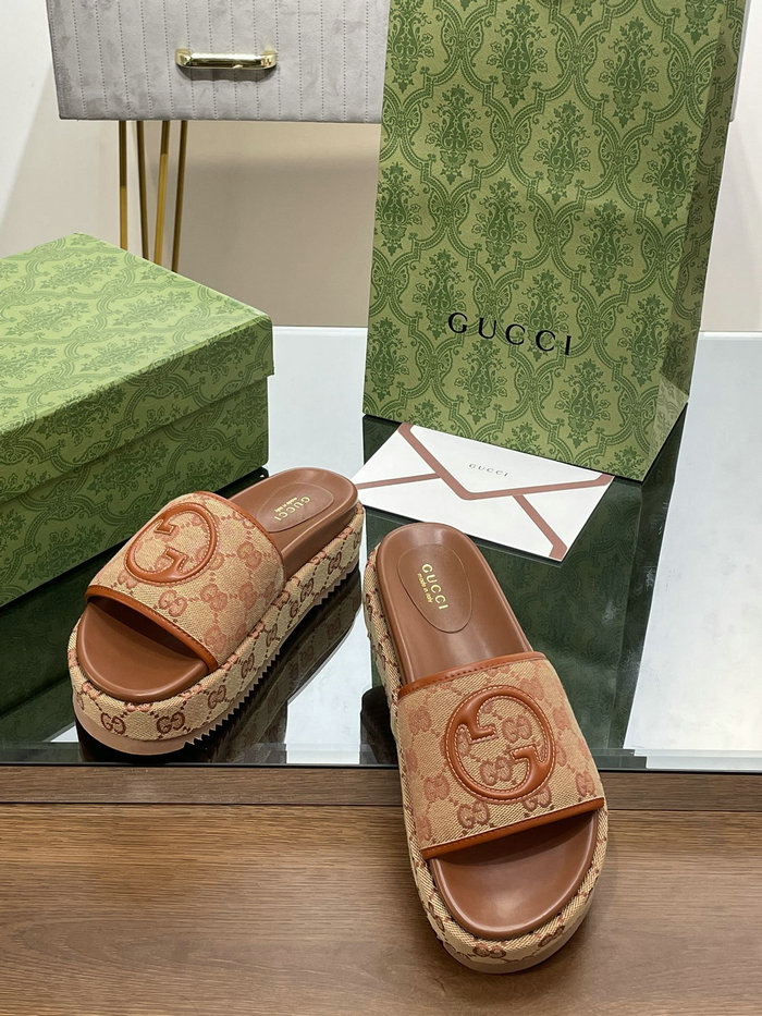 Gucci Slides SNG082303