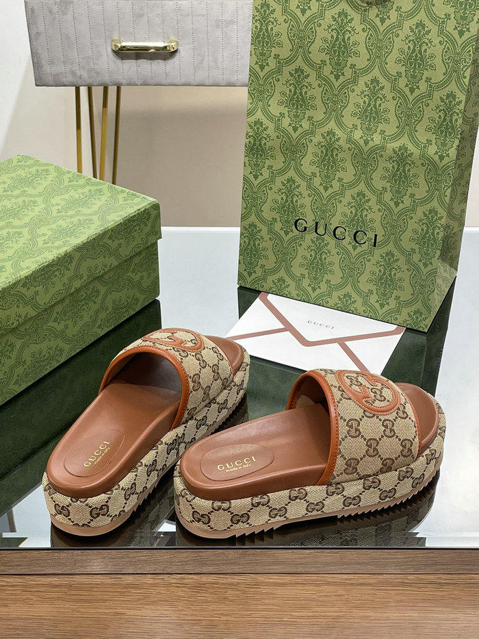 Gucci Slides SNG082304