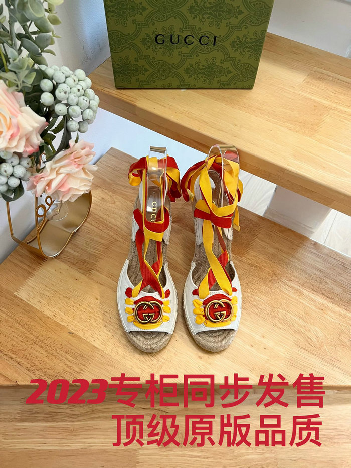 Gucci Wedge Sandals SNG082306