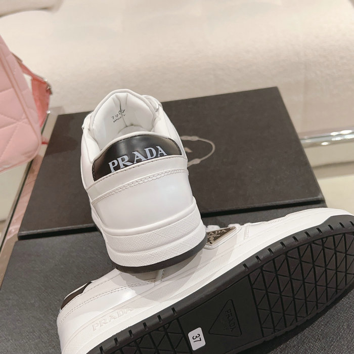 Prada Leather Sneakers SNP082701