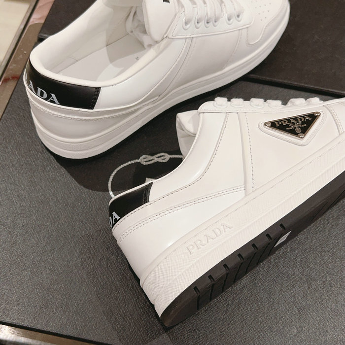 Prada Leather Sneakers SNP082701