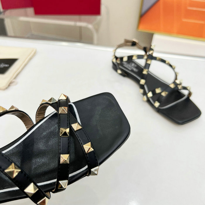 Valentino Sandals SNV082601