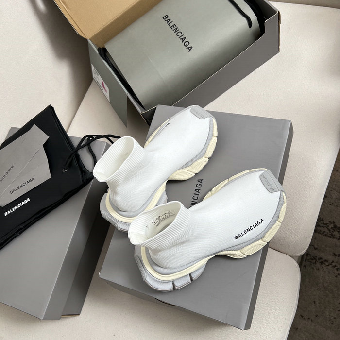 Balenciaga 3XL Speed Sneakers SJB090801