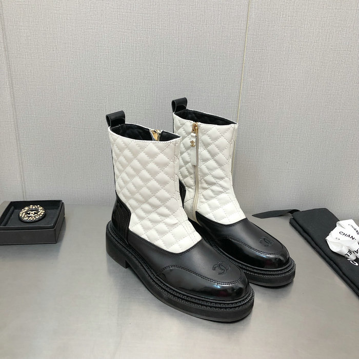 Chanel Leather Boots SNC090830