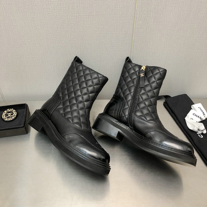 Chanel Leather Boots SNC090831