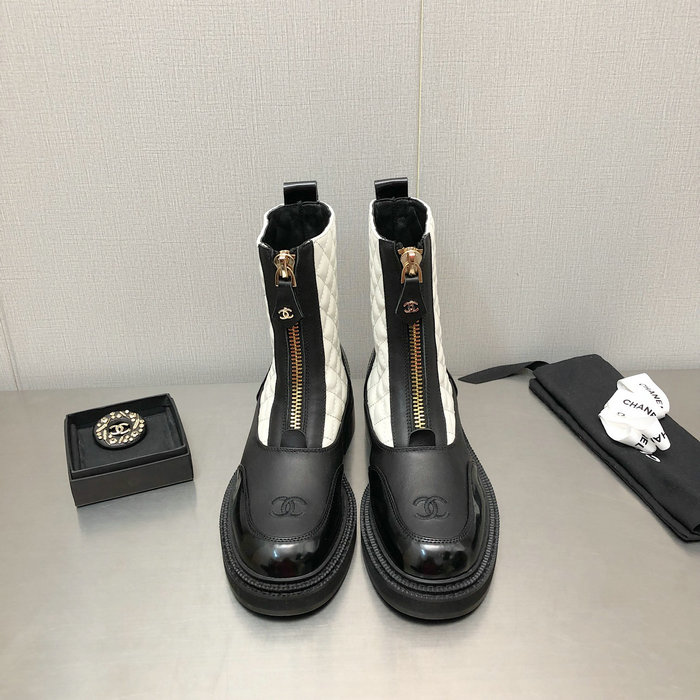 Chanel Leather Boots SNC090834